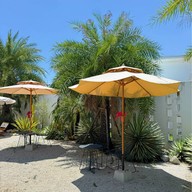 Marrone cafe & Garden Bar