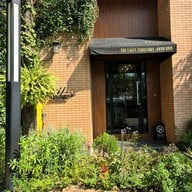 หน้าร้าน Caramellow Cafe