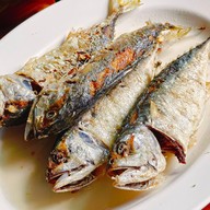 Food or drink of Krua Pla Too Bang Saen