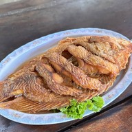 เมนูของร้าน ครัวอิงแควลำตะเพินลาดหญ้า
