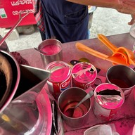 คุณป้าน้ำชง BTS สนามเป้า Exit 3