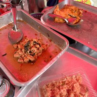 คุณป้าน้ำชง BTS สนามเป้า Exit 3