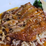 นายหมูเป็ดย่างไร้เทียมทาน