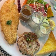 เมนูของร้าน Steake Steak Salad