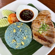 เมนูของร้าน O2 Kaffee & Bistro