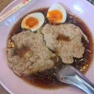 เมนูของร้าน รุ่มรวยก๋วยเตี๋ยวไก่ สาขาปั๊มบางจาก-บางนา กม.5