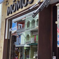 บรรยากาศ Mōmus Phuket Old Town