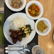 ปาหนันกระบี่รีสอร์ท