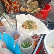 อาหารตามสั่ง ซอยลือชา