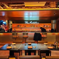 บรรยากาศ The Riddler Japanese Gastronomic Dining & Wine Bar ลุมพินี