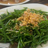 กษิรัตน์ -