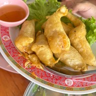 ชายหาดแก่งกระจาน