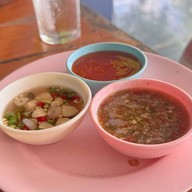 ชายหาดแก่งกระจาน