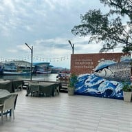Laemcharoen Seafood ระยอง