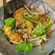 เมนูของร้าน ผ่องพรรณกุ้งเผา ตลาดกลางอยุธยา