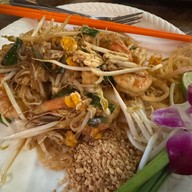 Madame Musur Bar & Restaurant