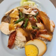 เมนูของร้าน เฮงข้าวหมูแดง สุราษฎร์ธานี