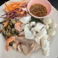 เมนูของร้าน ผัดไทยคุณไกร