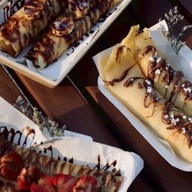 Holy Crepes! Café & Brunch