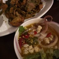 เมนูของร้าน ร้านแซ่บนัว สน.คลองตัน