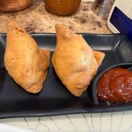 เมนูของร้าน Mama Restaurant Phahurat
