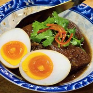 Thai Niyom Cuisine