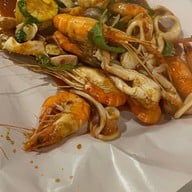 มาดามหอย ซีฟู้ดสด สำนักงานใหญ่