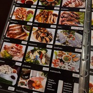 ร้านแซ่บนัว สน.คลองตัน