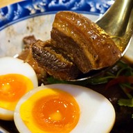 Thai Niyom Cuisine