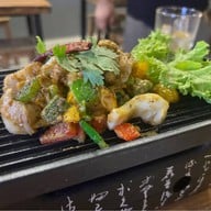 เจริญนคร Music cafe & Restaurant