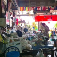 บรรยากาศ โกยูรหมี่ฮกเกี้ยน