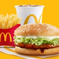 McDonald's เอสพละนาด รัชดาฯ
