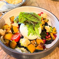 เมนูของร้าน Luka Sathorn