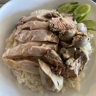 เมนูของร้าน ข้าวมันไก่นาย ต.  สุวินทวงศ์