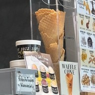 Creamery Boutique Ice Cream สามย่าน