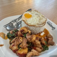 เมนูของร้าน ครัวแม่วราพร สาขาเดอะสเฟียร์ สาขาอ้อมน้อย