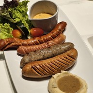 เมนูของร้าน สวนผัก โอ้กะจู๋ โรงพยาบาลสินแพทย์ นครปฐม