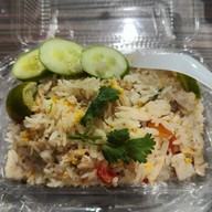 เมนูของร้าน อาอีซะห์ & อามีนะห์ อาหารตามสั่งมุสลิม