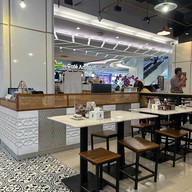 ก๋วยเตี๋ยวเรือพระนคร Century The Movie Plaza
