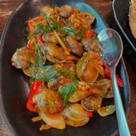 Rongsi Pochana (โรงสีโภชนา) Velaa Sindhorn Village Langsuan