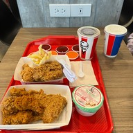 เมนูของร้าน KFC เมกาบางนา