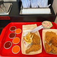 เมนูของร้าน KFC เมกาบางนา