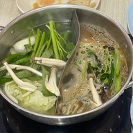 ไก่จ๋าส้มตำ&ชาบูปิ้งย่าง