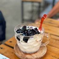 บัวลอย ขนมหวาน หลานกะธิ The camping ground