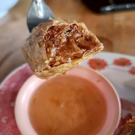 เฮียจั๊วก๋วยเตี๋ยวเรือ