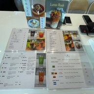 อาร์ทิมิส คาเฟ่ พระประแดง