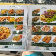 ร้านกินอะไรดี - (ส้มตำ,ไก่ย่าง,ผัดไท,ทอด,ต้ม,ผัด,แกง,สเต็ก,สปาเก็ตตี้,ของทานเล่น,น้ำ,นม,ปั่น,กาแฟ,โซ ศรีราชา (สำนักงานใหญ่)