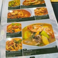 ร้านกินอะไรดี - (ส้มตำ,ไก่ย่าง,ผัดไท,ทอด,ต้ม,ผัด,แกง,สเต็ก,สปาเก็ตตี้,ของทานเล่น,น้ำ,นม,ปั่น,กาแฟ,โซ ศรีราชา (สำนักงานใหญ่)