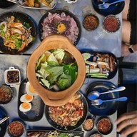 ร้านหน้าหม้อ meatball cafe อุบลราชธานี