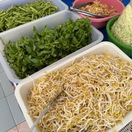 ขนมจีนแม่พลอย